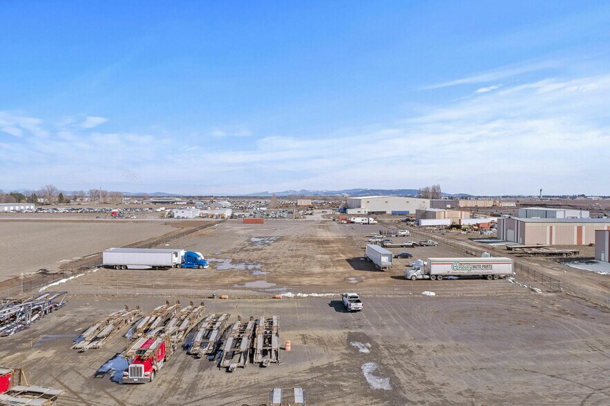 More Photos Of 2404 S Hayden Rd, Airway Heights Land For Lease