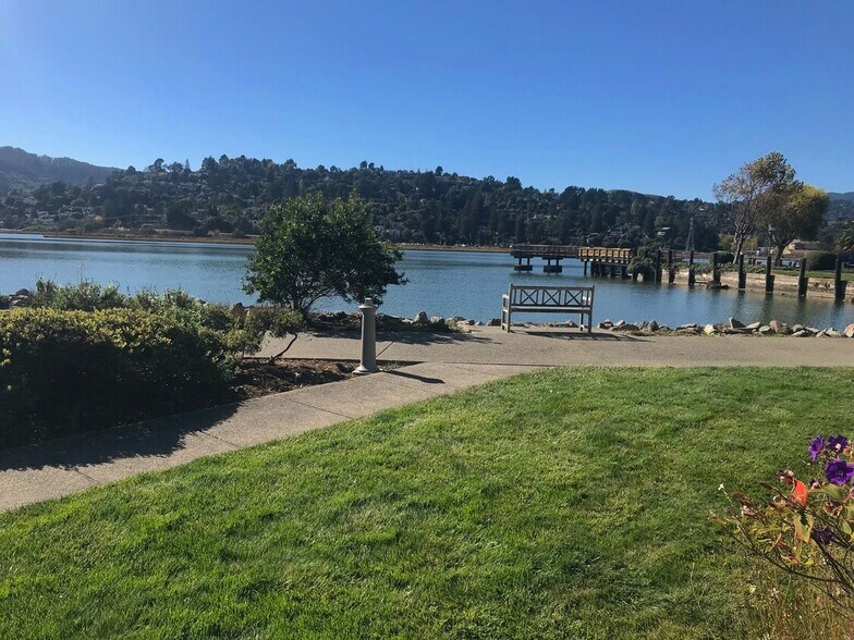 More Photos Of 575 Redwood Hwy, Mill Valley Office For Lease