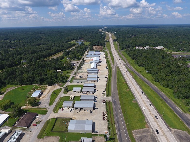 More Photos Of 11075 Eastex Fwy, Beaumont Unknown For Lease