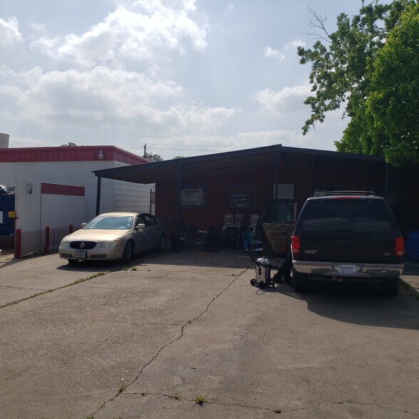 More Photos Of 6728 Cullen Blvd, Houston Freestanding For Sale