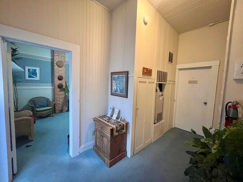 More Photos Of 115 Liberty St, Petaluma Land For Lease