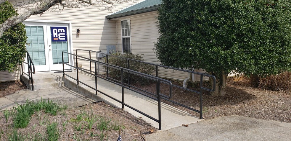 More Photos Of 183 Scott Rd, Canton Office Residential For Sale