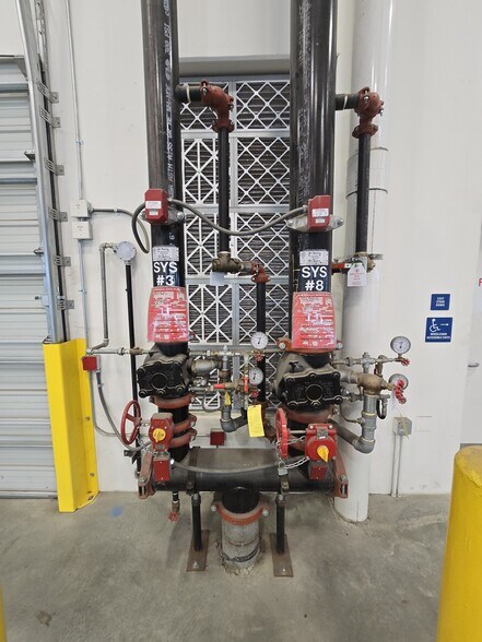 More Photos Of 23840-23842 Rider St, Perris Distribution For Lease