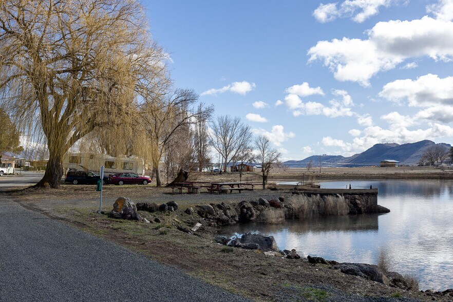 More Photos Of 11800 Tingley Ln, Klamath Falls Manufactured Housing Mobile Home Park For Sale