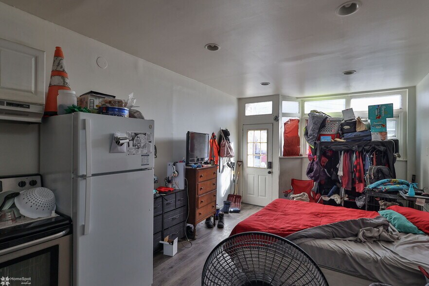 More Photos Of 115 E Ruddle St, Coaldale Multifamily For Sale