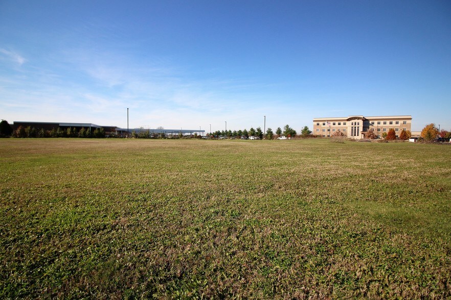 More Photos Of 721 Crimson Ln, Yorkville Land For Sale