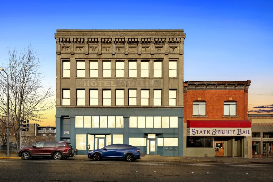 Primary Photo Of 1313 N State St, Bellingham Restaurant For Lease