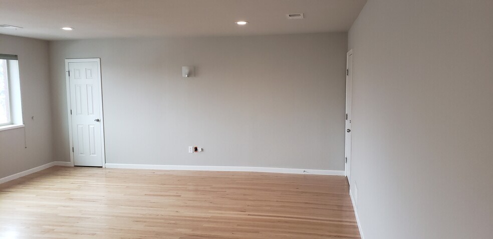 More Photos Of 5800-5840 W 38th Ave, Wheat Ridge Storefront Retail Office For Lease