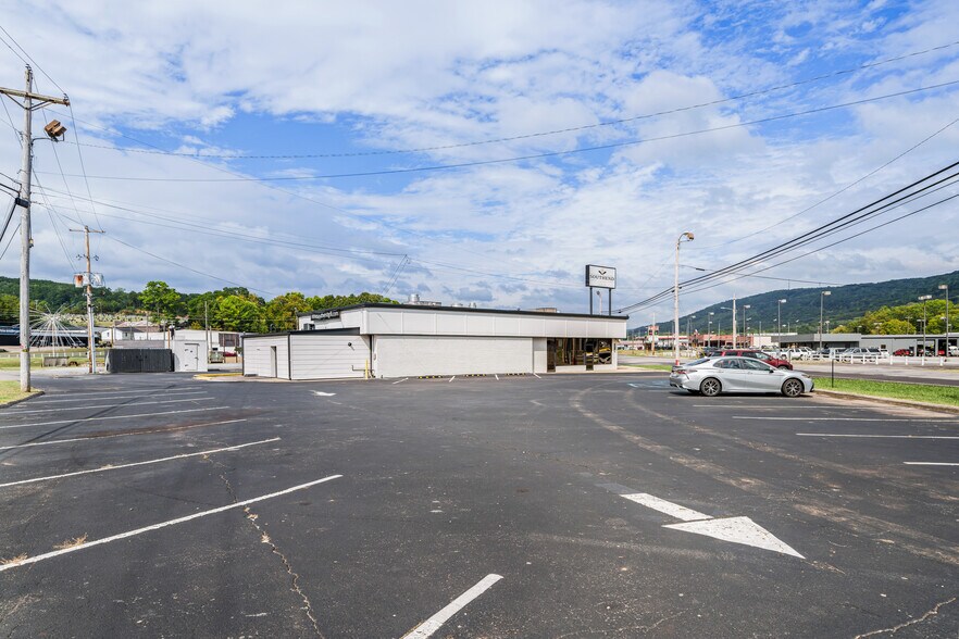 More Photos Of 1106 Gault Ave S, Fort Payne Fast Food For Lease