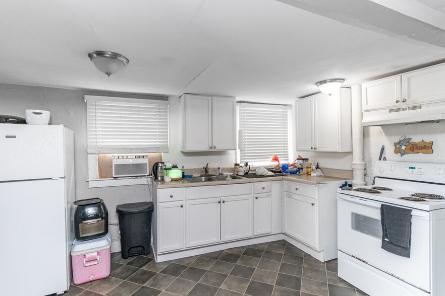 More Photos Of 1806 Meharry Blvd, Nashville Apartments For Sale