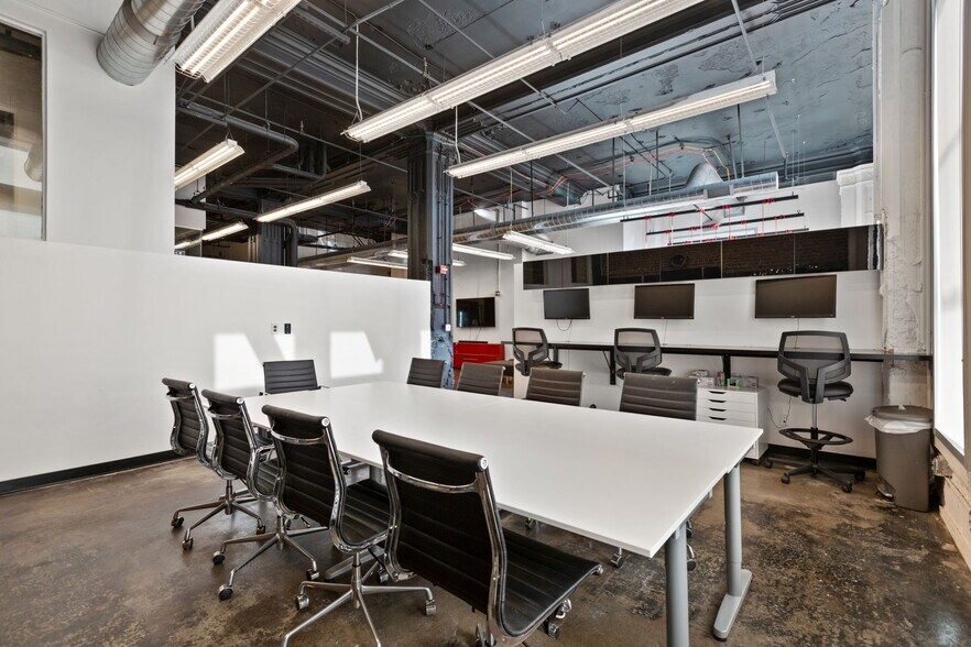 More Photos Of 1501 Locust St, Saint Louis Apartments For Sale