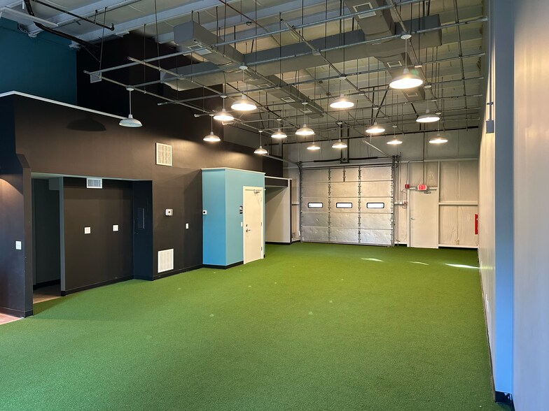 More Photos Of 310 Dillingham Ave, Falmouth Loft Creative Space For Lease