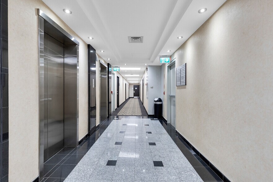 More Photos Of 5843-5847 Ch De La Côte-Des-Neiges, Montréal Medical For Lease