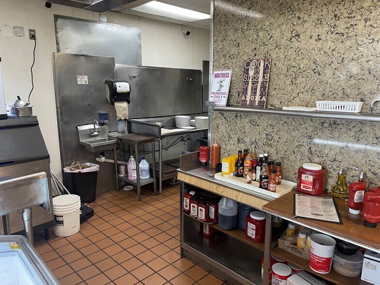 More Photos Of 1335 E Center St, Ithaca Fast Food For Sale