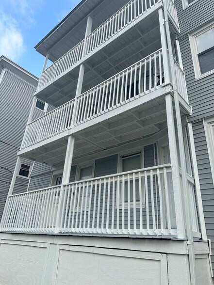 More Photos Of 79-81 Fales St, Central Falls Apartments For Sale