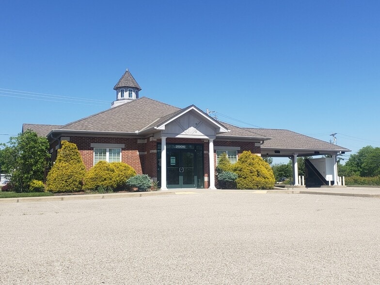 Primary Photo Of 2006 Patriot Way, Independence Storefront Retail Office For Sale