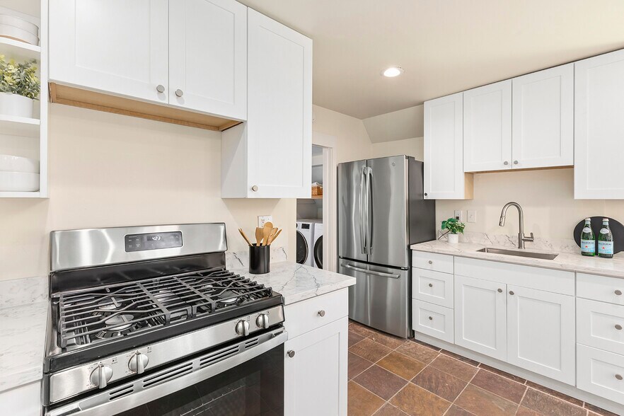 More Photos Of 2275 California St, San Francisco Apartments For Sale