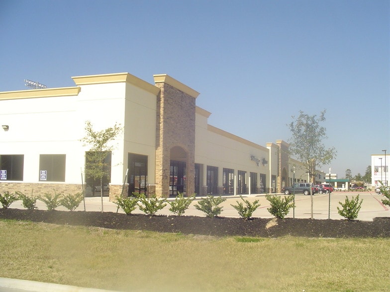 Primary Photo Of 12101-12139 Jones Rd, Houston General Retail For Lease