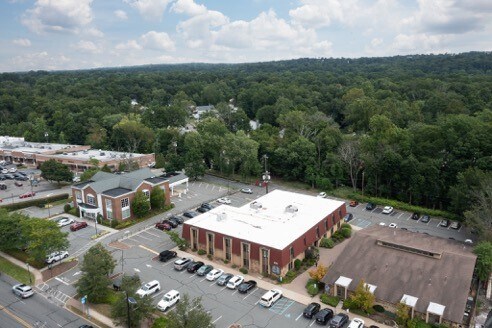 More Photos Of 201 S Livingston Ave, Livingston Medical For Lease