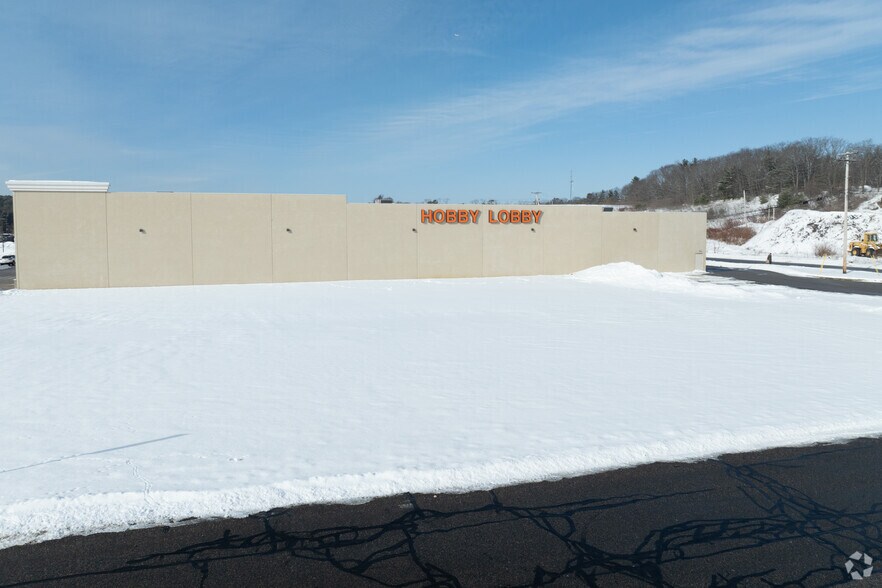 More Photos Of 65 Mount Auburn Ave, Auburn Land For Lease