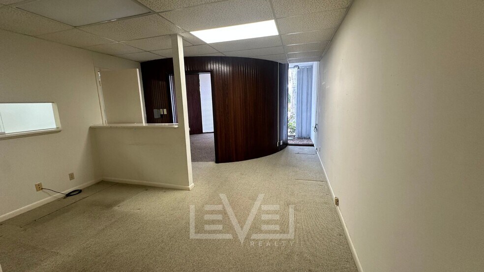 More Photos Of 1926 Harrison St, Hollywood Medical For Lease
