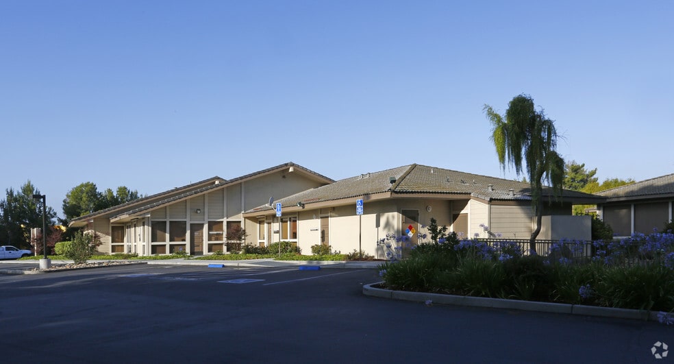 More Photos Of 450-470 E Calaveras Blvd, Milpitas Medical For Lease