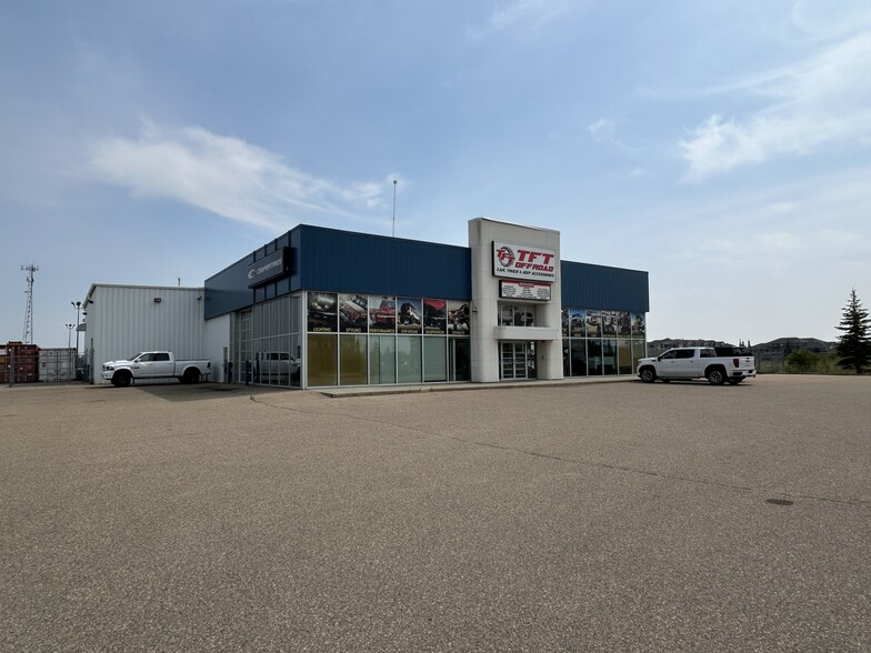 Primary Photo Of 342 Laura Ave, Red Deer County Auto Repair For Lease