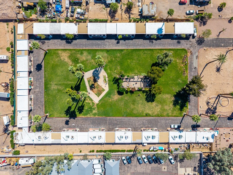 More Photos Of 537 S Country Club Dr, Mesa Hotel For Sale