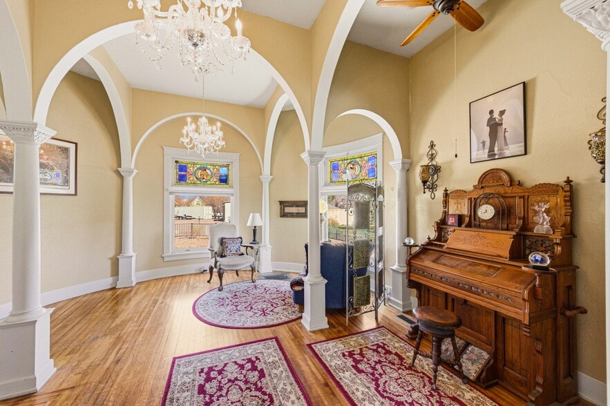 More Photos Of 225-229 E Main St, Florence Cemetery Mausoleum For Sale