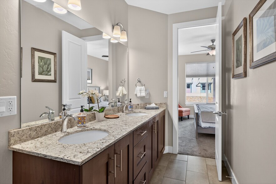More Photos Of 673 W 470 N, Moab Specialty For Sale