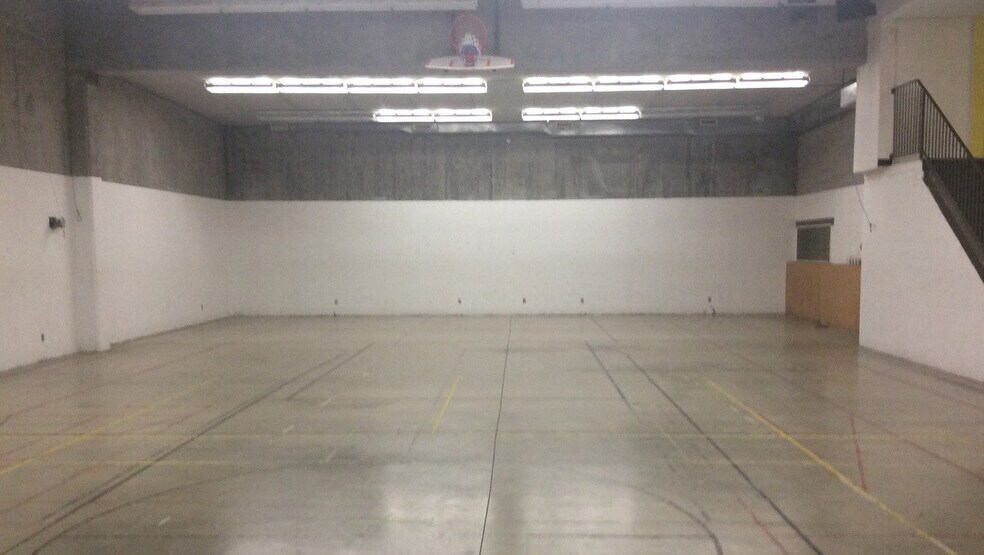 More Photos Of 738 2nd St, Estevan Religious Facility For Sale
