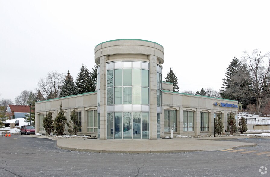 Primary Photo Of 4983 S Baldwin Rd, Lake Orion Bank For Sale