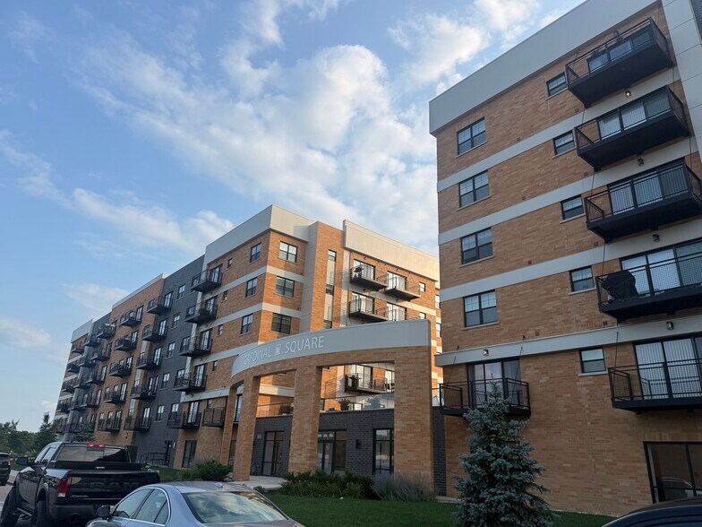 More Photos Of 144 Seymour Ave, Mundelein Land For Lease