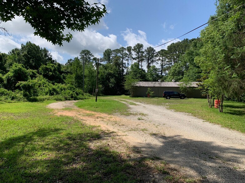 More Photos Of 3221 Halls Mill rd, Mobile Land For Sale
