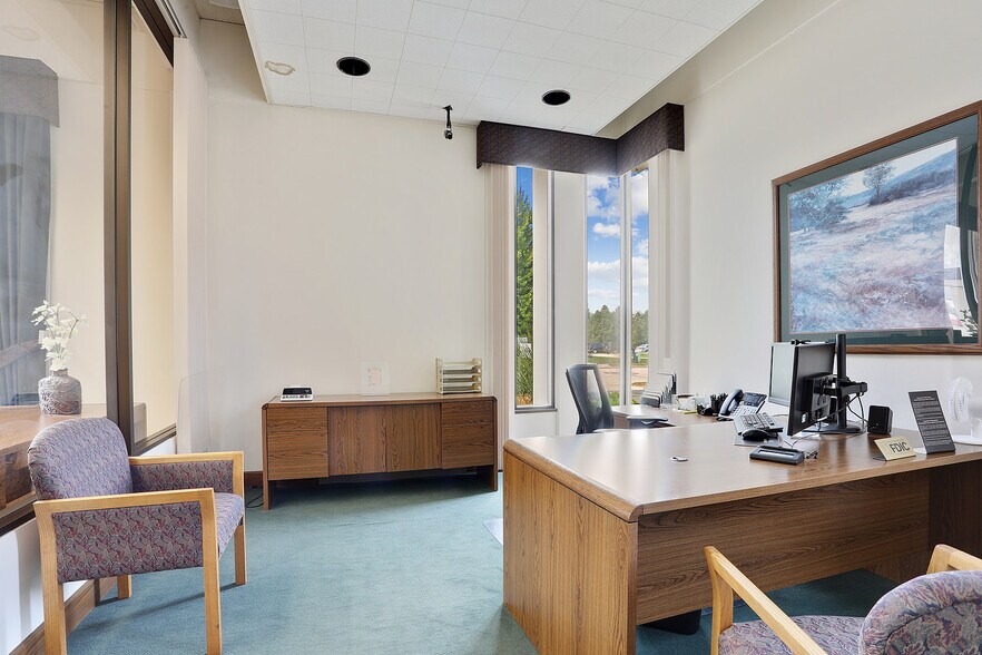 More Photos Of 427 Manitowoc St, Reedsville Office For Sale