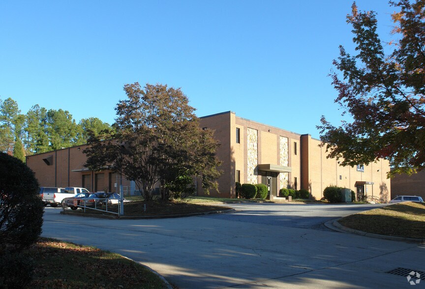 More Photos Of 2910 Northeast Pky, Doraville Warehouse For Lease