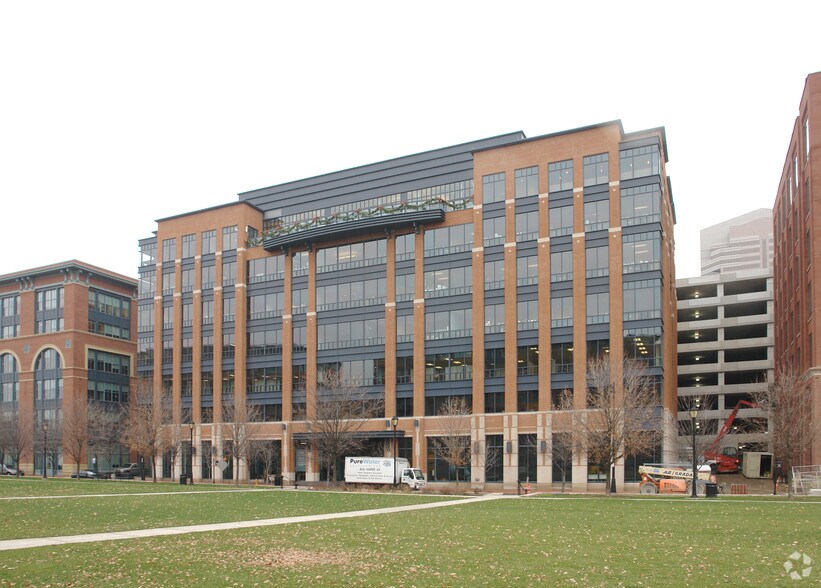 More Photos Of 250 West St, Columbus Office For Lease