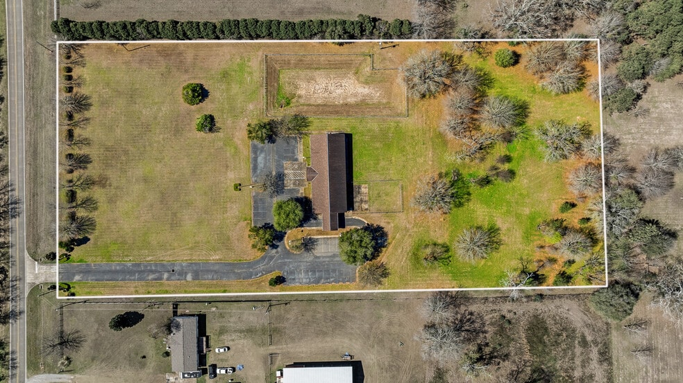 More Photos Of 2828 Harvest Rd, Jay Religious Facility For Sale