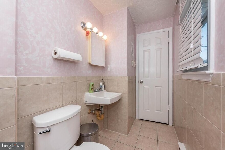 More Photos Of 4155 Glen Park Rd, Nottingham Office For Sale