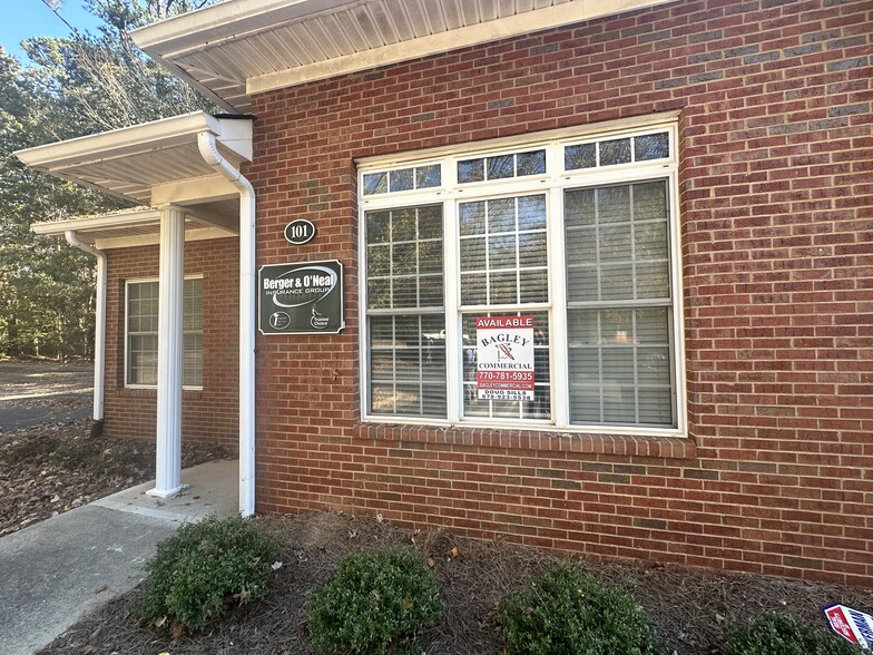 Primary Photo Of 10425 Old Alabama Connector Rd, Alpharetta Office For Lease