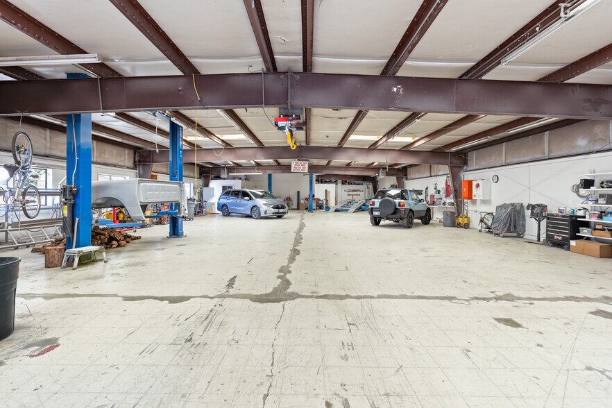 More Photos Of 1122 Elliott Rd, Paradise Auto Repair For Sale