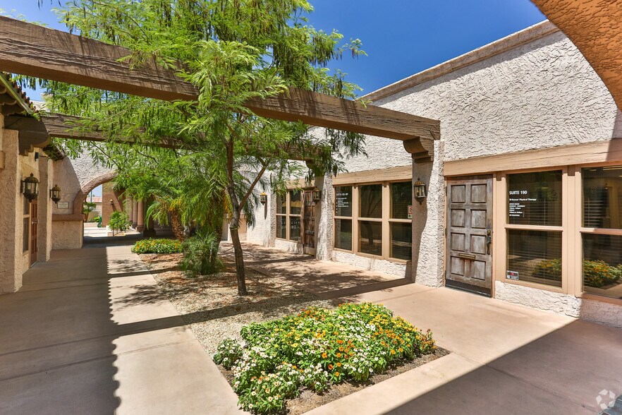 More Photos Of 9401-9403 W Thunderbird Rd, Peoria Medical For Lease