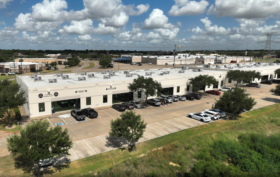 Primary Photo Of 21734 Provincial Blvd, Katy Coworking Space