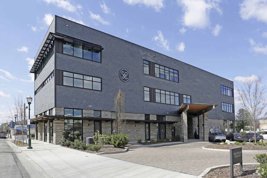 More Photos Of Downtown Chattanooga, TN, Chattanooga Medical For Sale
