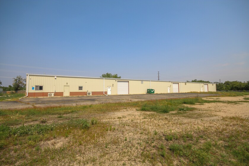 More Photos Of 1020 S Garfield Ave, Loveland Warehouse For Sale