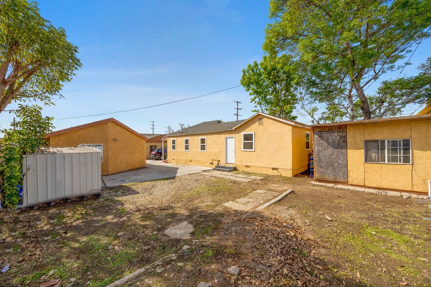 More Photos Of 11100 S Normandie Ave, Los Angeles Multifamily For Sale