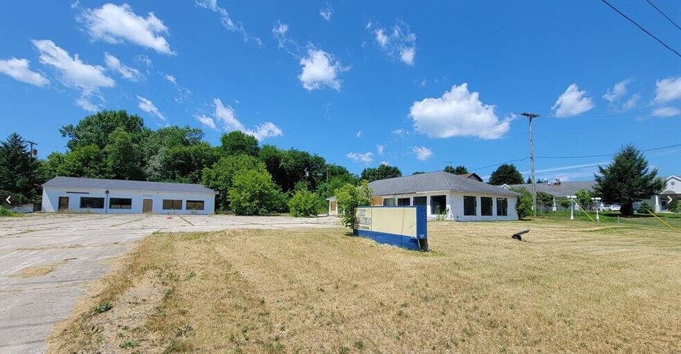 Primary Photo Of 2900 S Old US Highway 23, Brighton Freestanding For Sale