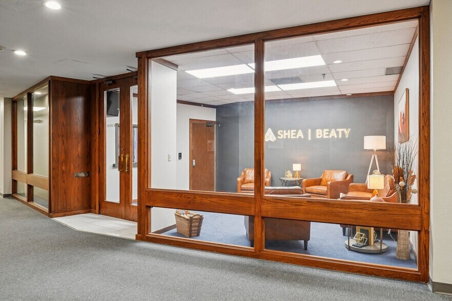 More Photos Of 1800 Teague Dr, Sherman Office For Sale