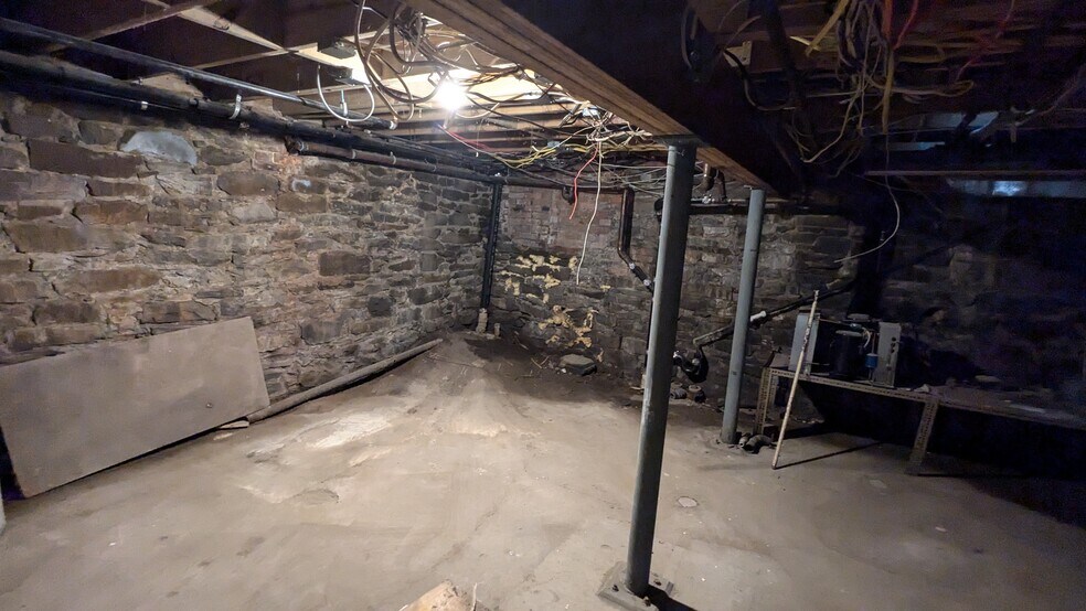 More Photos Of 47, 53-55 Congress Street, Troy General Retail For Sale