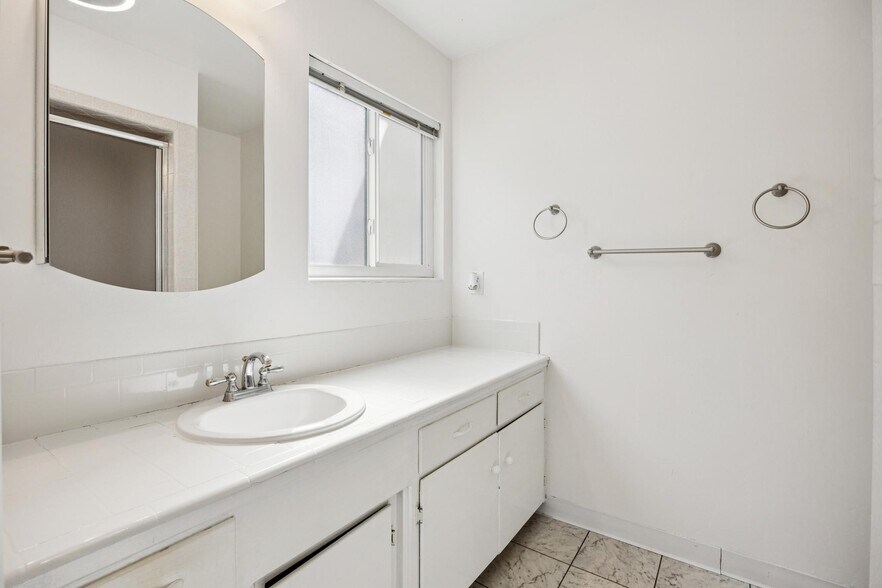 More Photos Of 601 Burns Ave, Aptos Multifamily For Sale